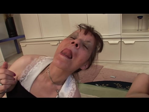 ❤️ Dos abuelas y un abuelo hacen un trío ❤ Porno casero en es.taxiklass.ru ❌️❤️❤️❤️❤️❤️❤️❤️